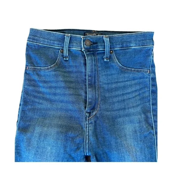 Abercrombie & Fitch Ultra High Rise Jean Legging Size 25 - Picture 4 of 9